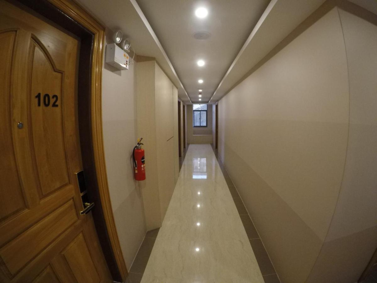 Yangon Hotel 57 Экстерьер фото