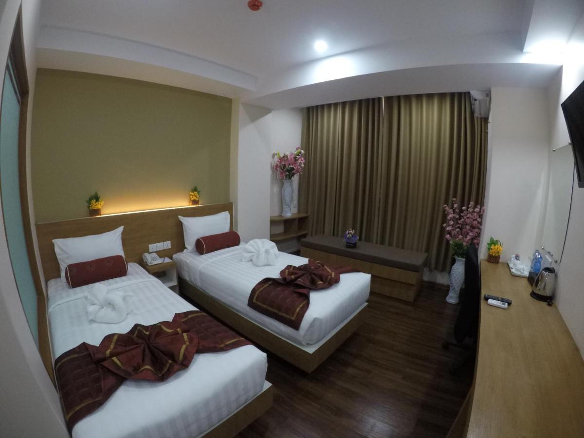 Yangon Hotel 57 Экстерьер фото