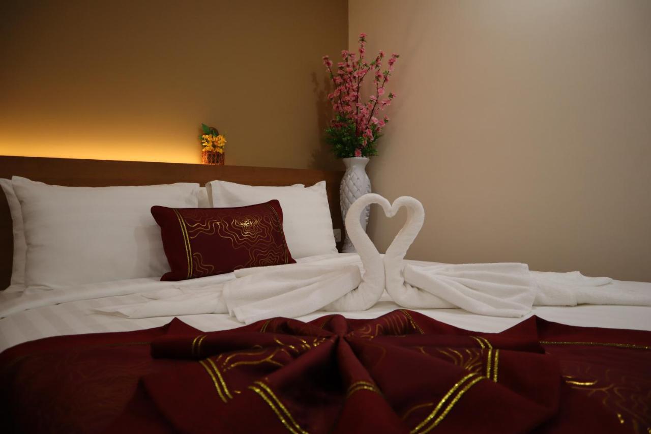 Yangon Hotel 57 Экстерьер фото